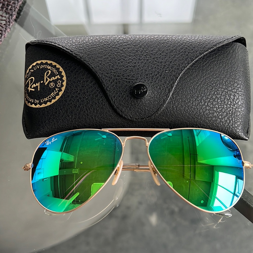 Ray ban green aviator sunglasses